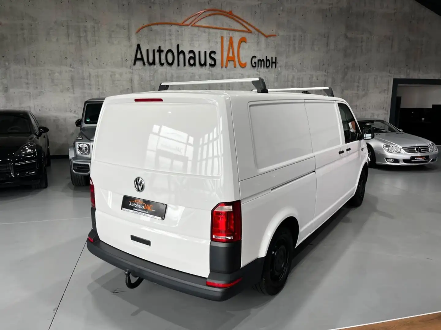 Volkswagen T6 Transporter Kasten-Kombi Kasten lang 4Motion Weiß - 2