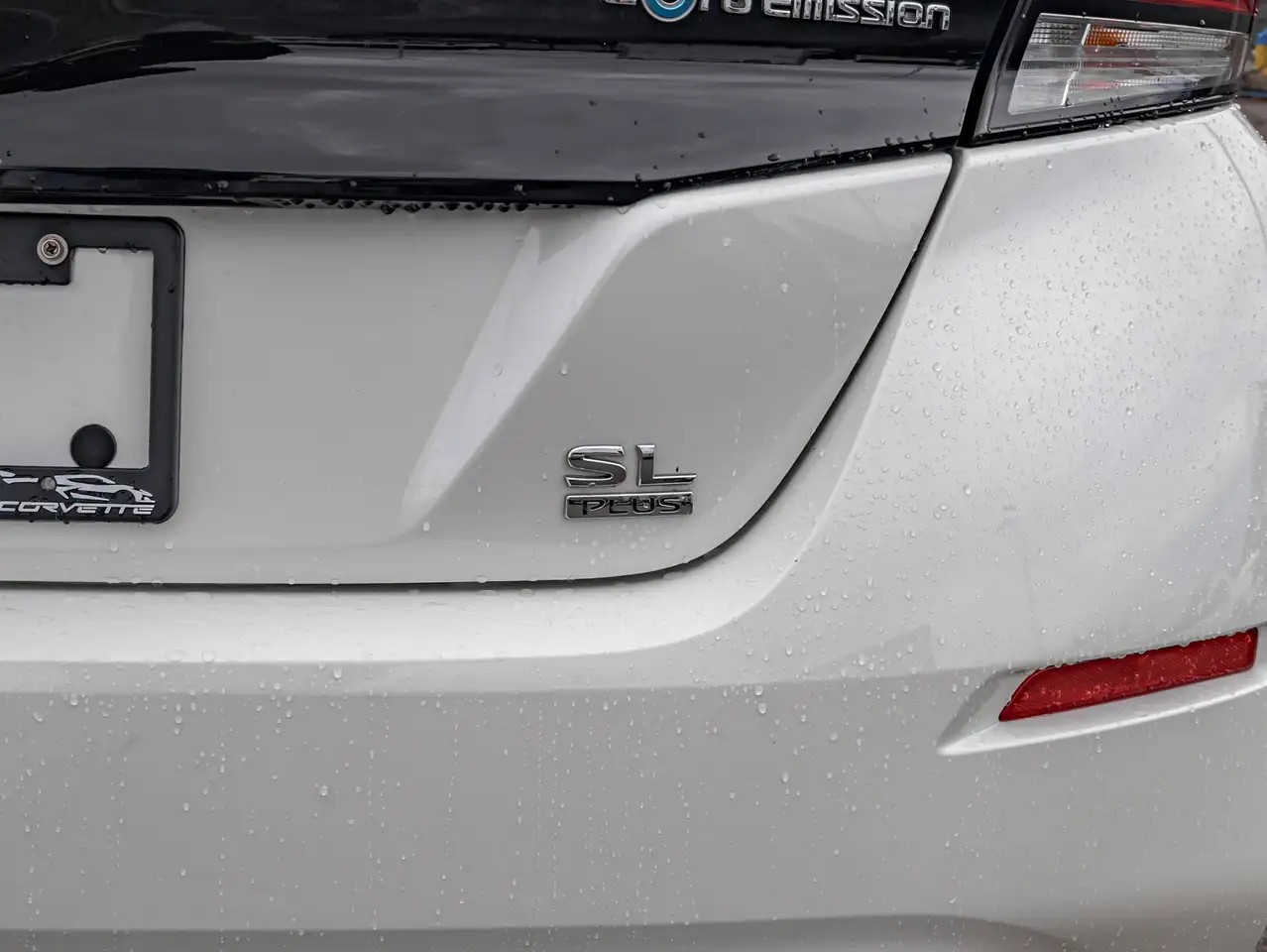 Nissan Leaf снимка Nissan Leaf