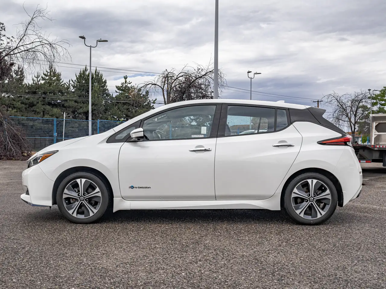 Nissan Leaf снимка Nissan Leaf