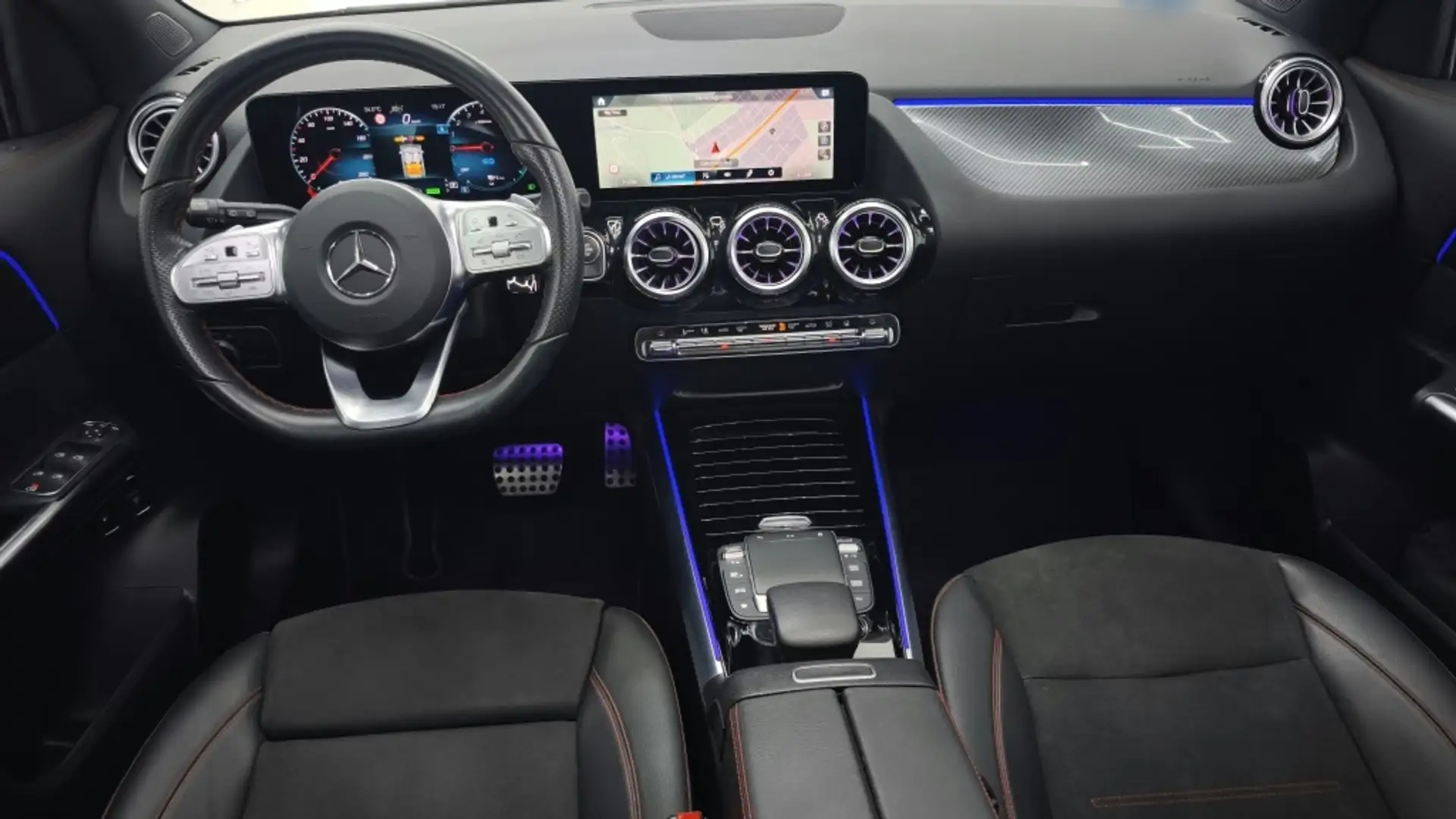 Mercedes-Benz GLA 250 250e Plateado - 2