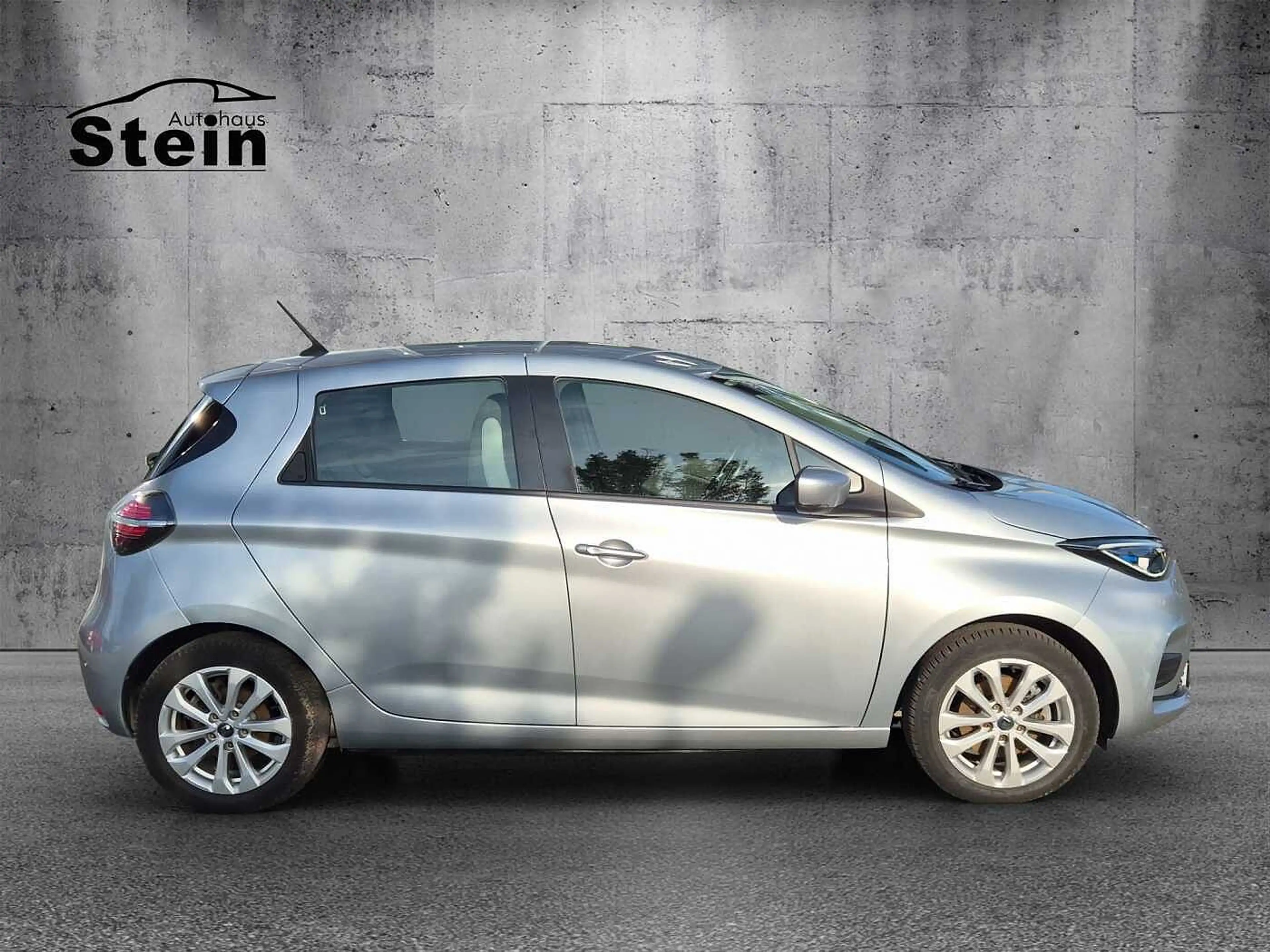 Renault ZOE — photo 7