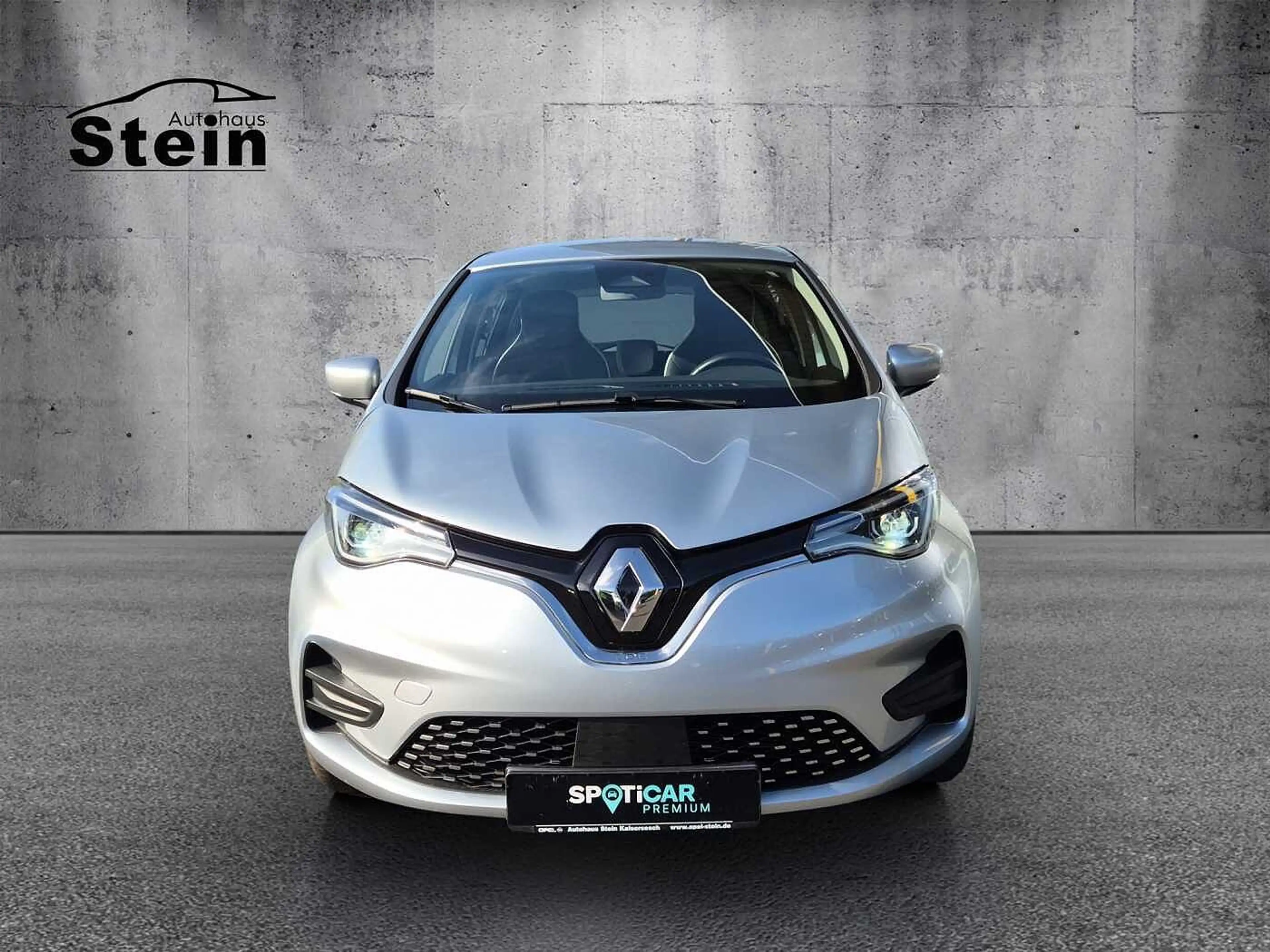Renault ZOE — photo 9