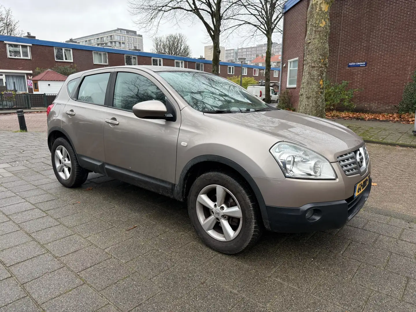 Nissan Qashqai 1.6 Acenta Airco Cruise Trekhaak NW APK Bruin - 2