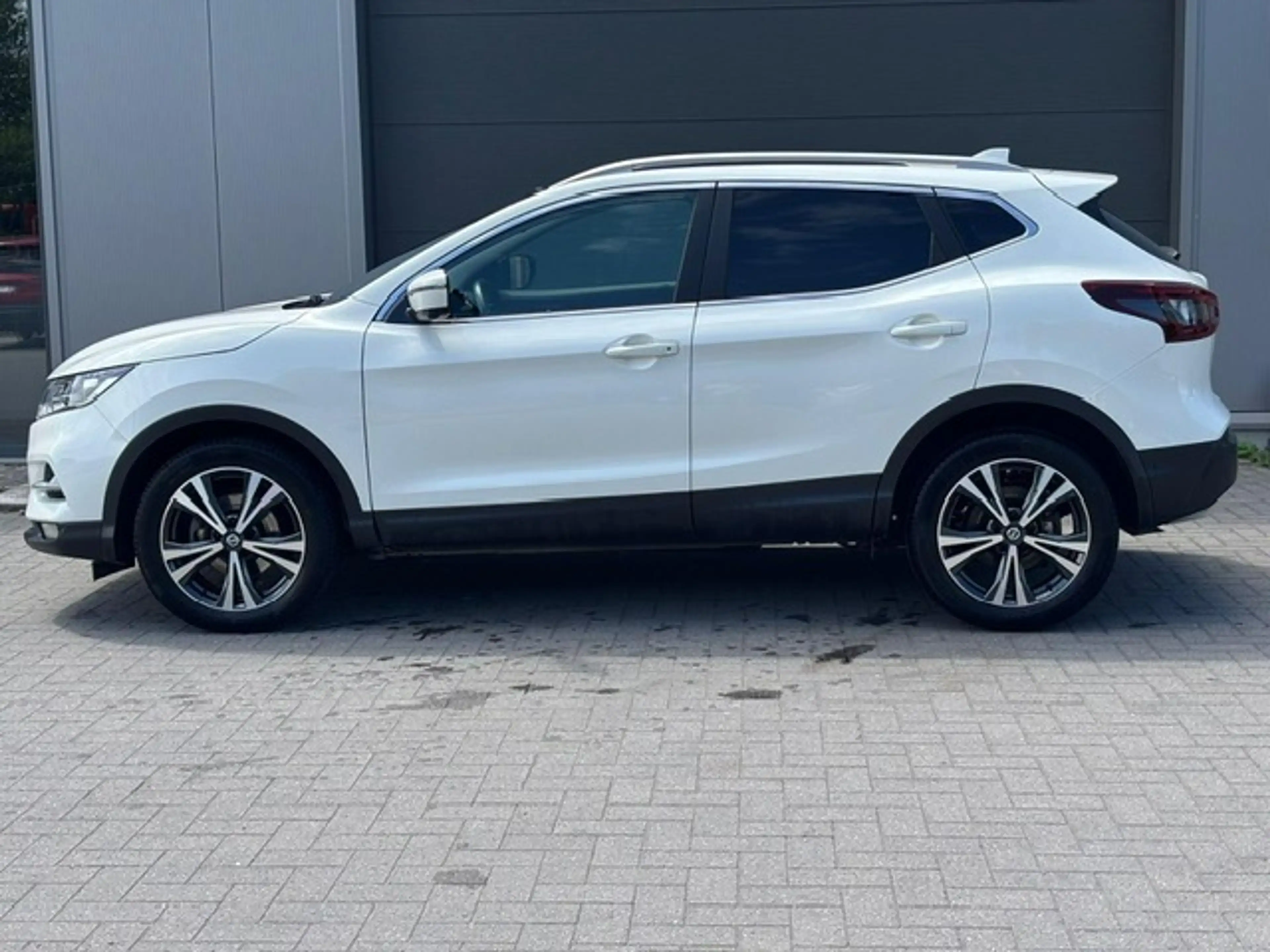 Nissan Qashqai Qashqai 1.3 DIG-T New Tekna DCT — photo 2