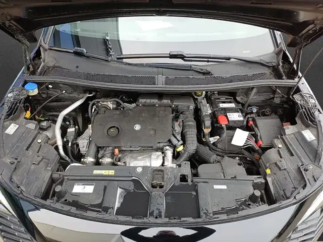 Peugeot 5008 view 7