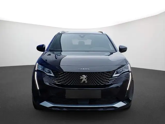 Peugeot 5008 view 3