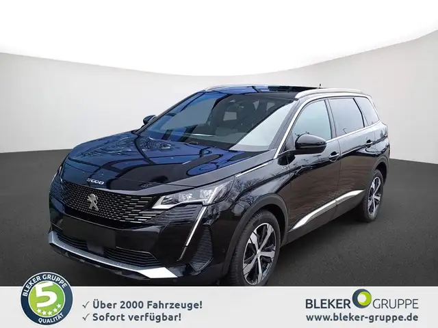 Peugeot 5008 view 2