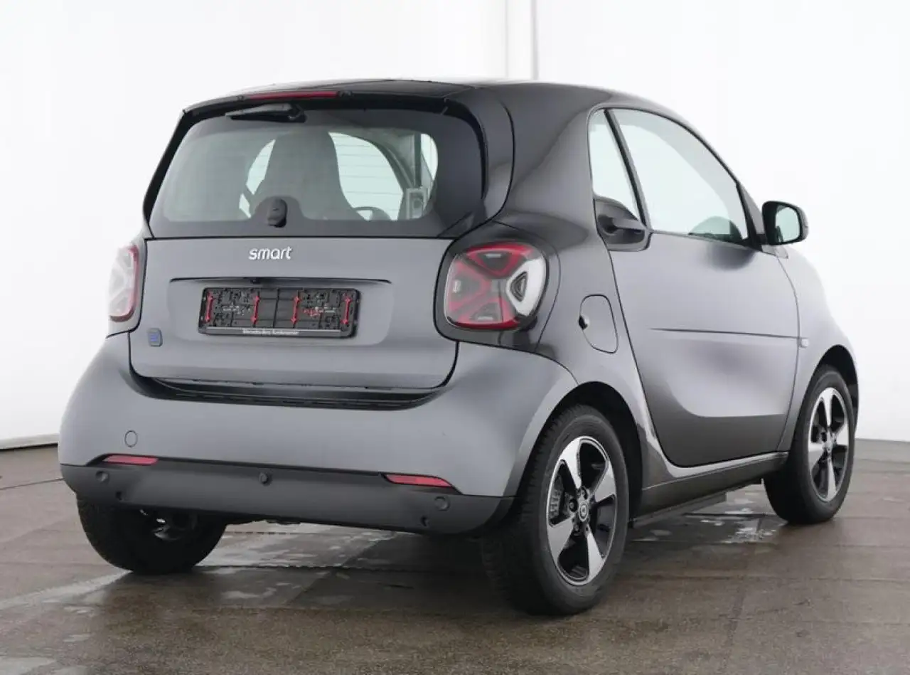 Smart forTwo coupe passion EXCLUSIVE:JUNG + KLEINE KM! — миниатюра 1