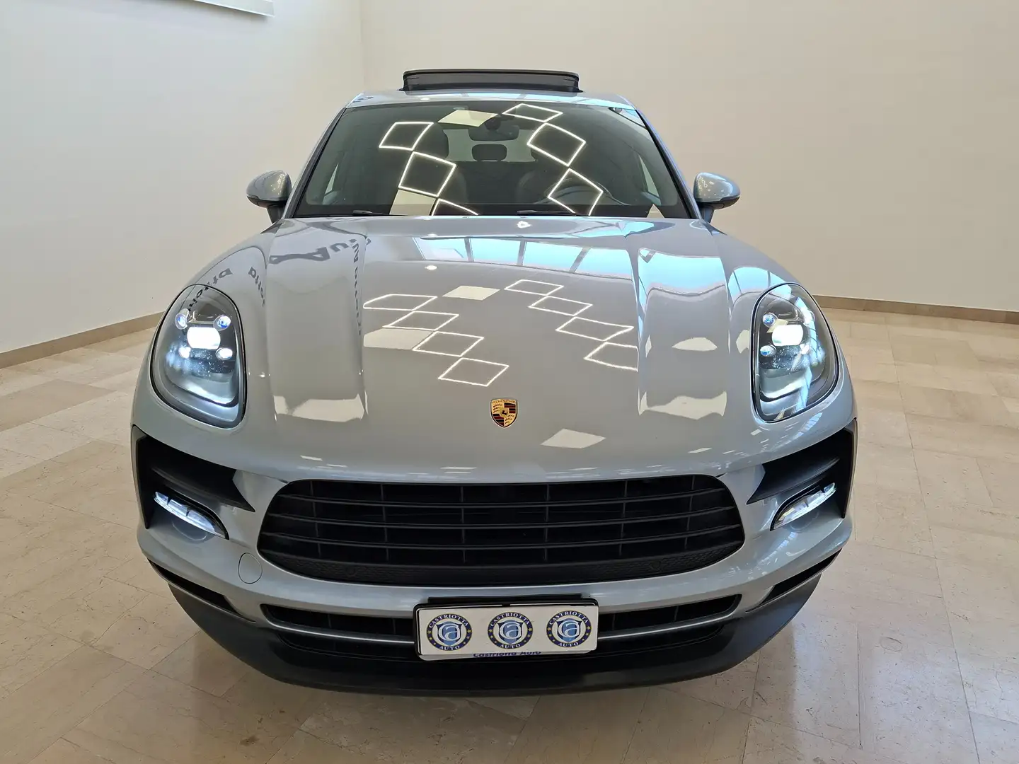 Porsche Macan 2.0 245cv pdk Tagliandata Porsche IVA ESPOSTA Argento - 2