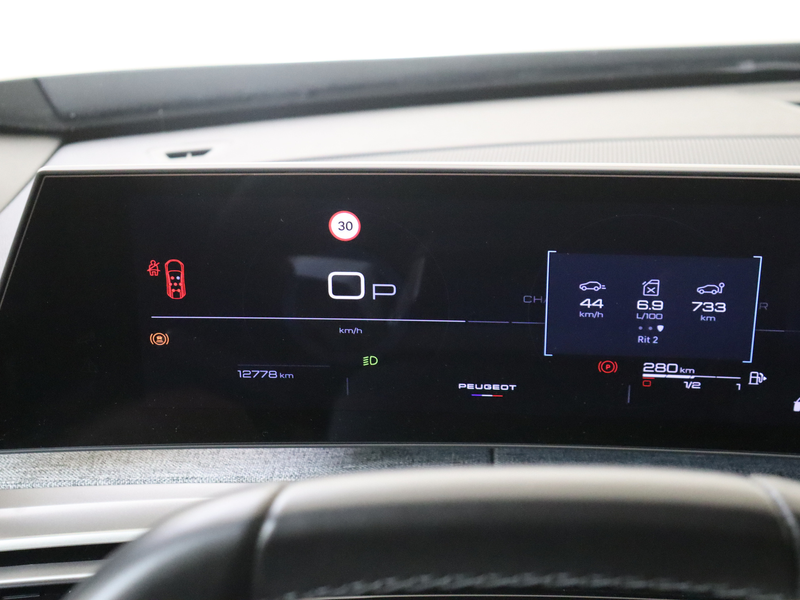 Peugeot 5008 1.2 Hybrid 145PK Allure 7p Keyless | Apple Carplay — photo 7
