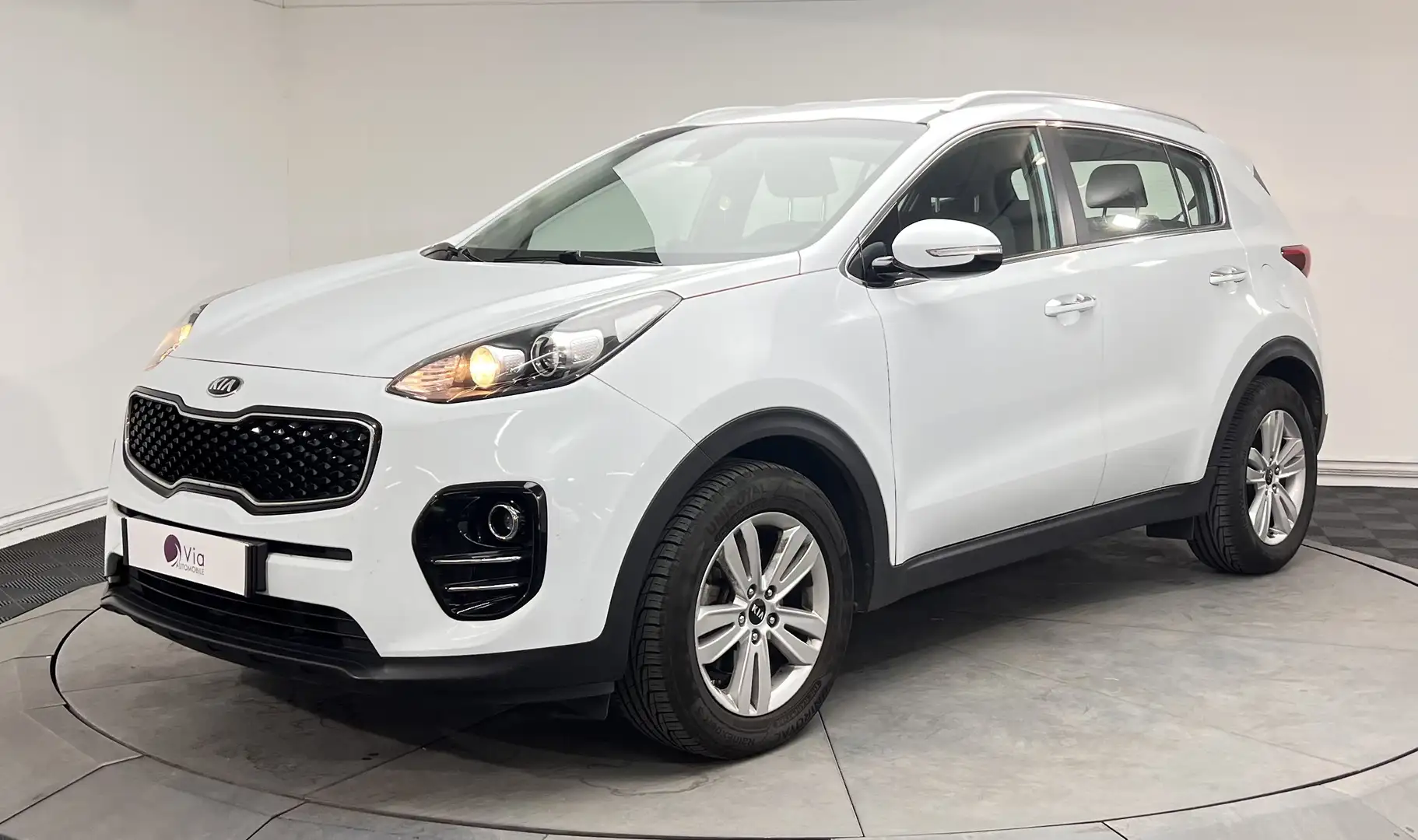 Kia Sportage 1.7 CRDi 115 ISG 4x2 Active Blanc - 1