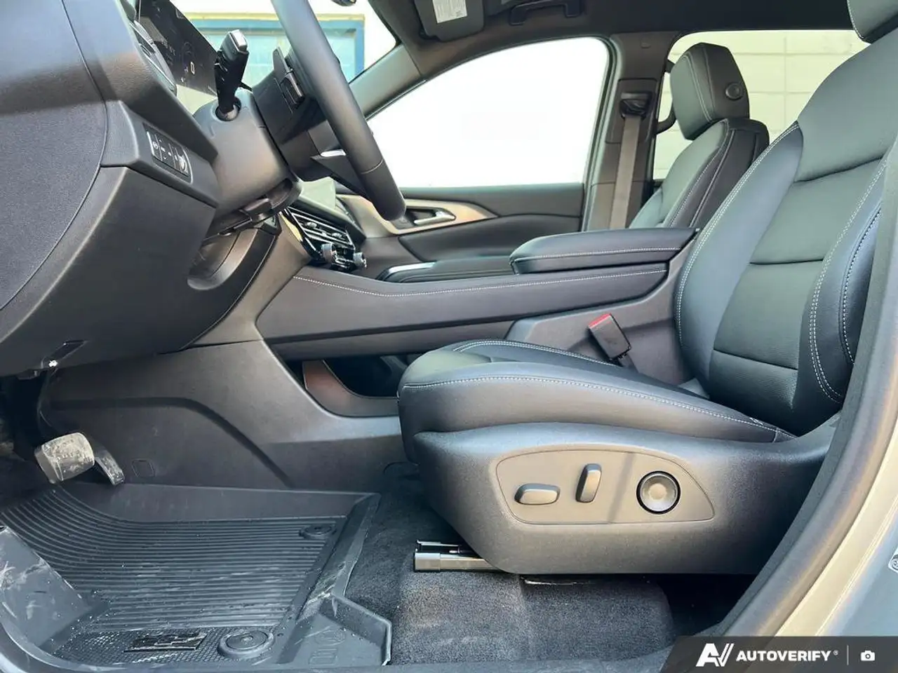 Chevrolet Traverse снимка Chevrolet Traverse