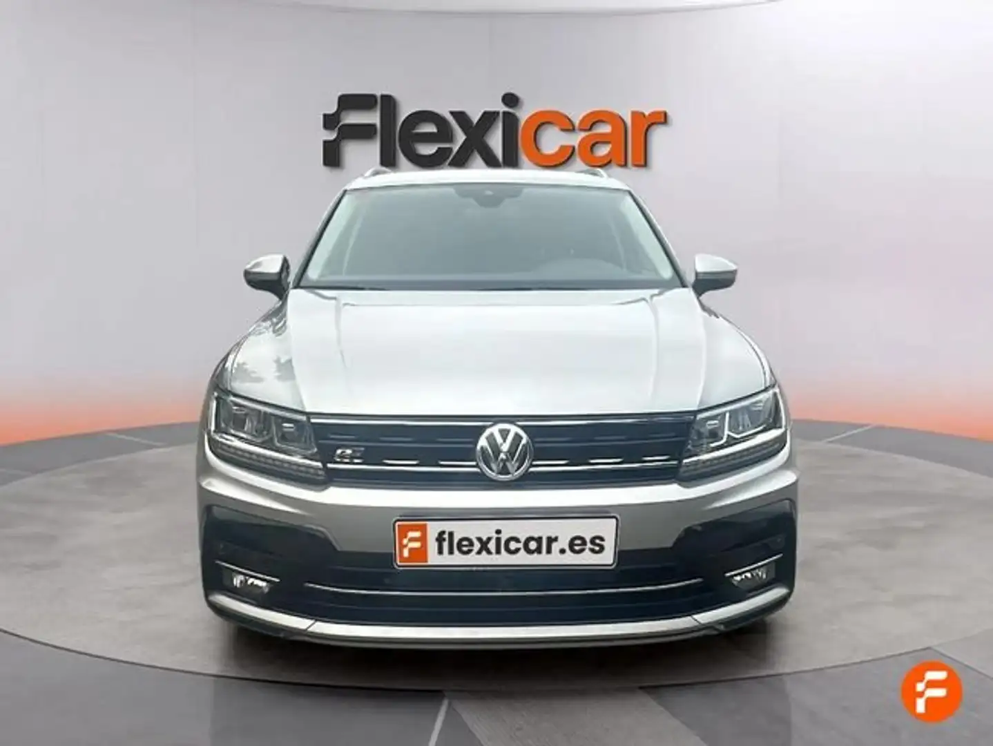 Volkswagen Tiguan 1.5 TSI Sport DSG 110kW Gris - 2