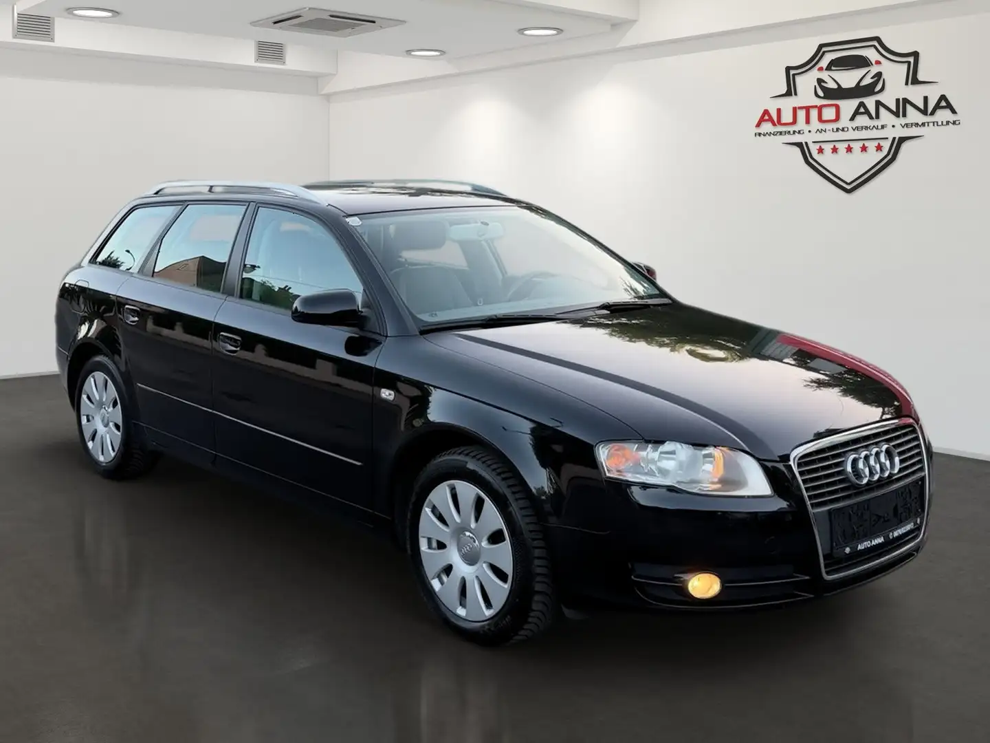 Audi A4 Avant 2,0 TDI *ZR ; Service und 57a neu**Finanzi Schwarz - 2