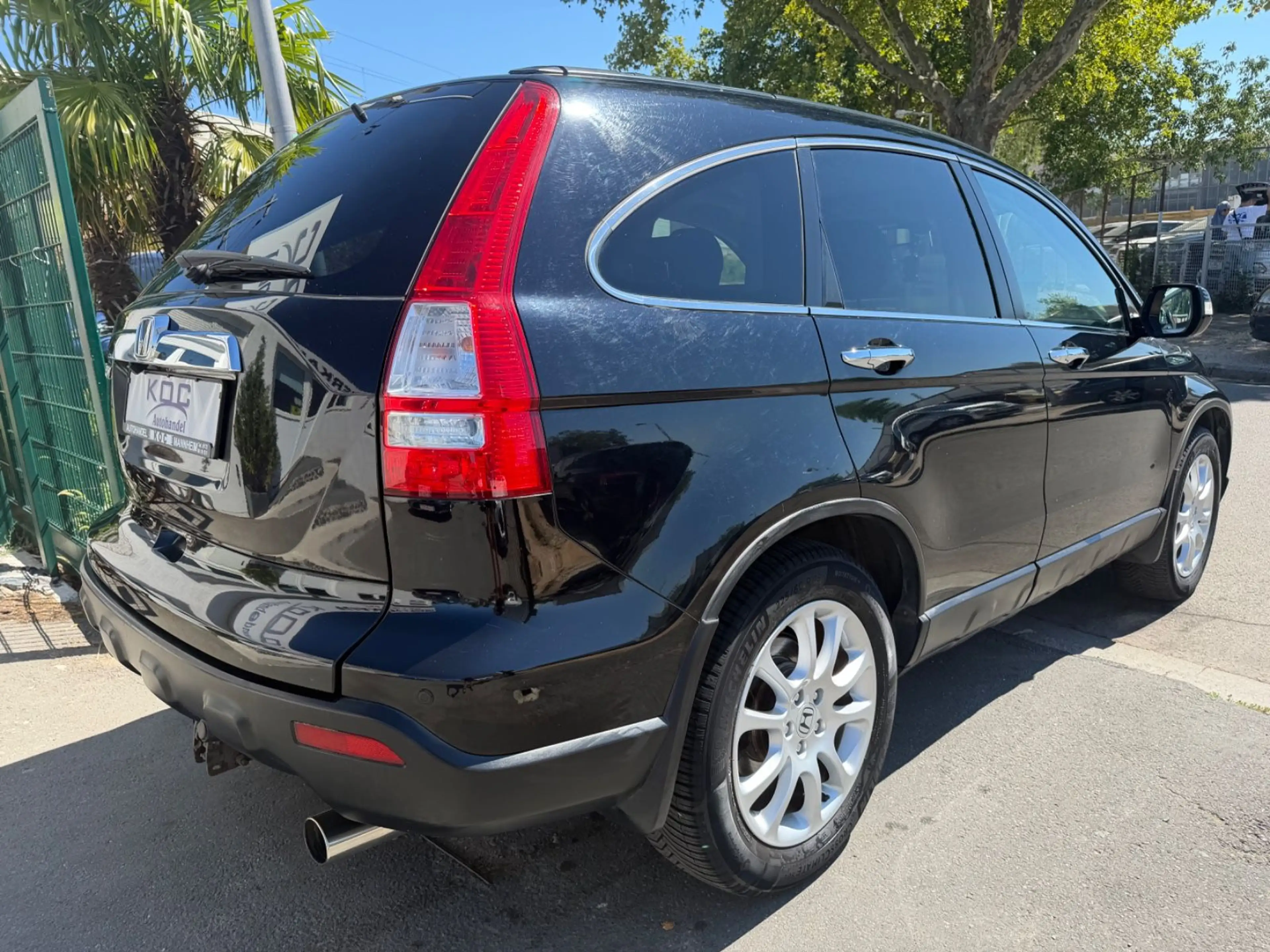 Honda CR-V Executive — photo 7