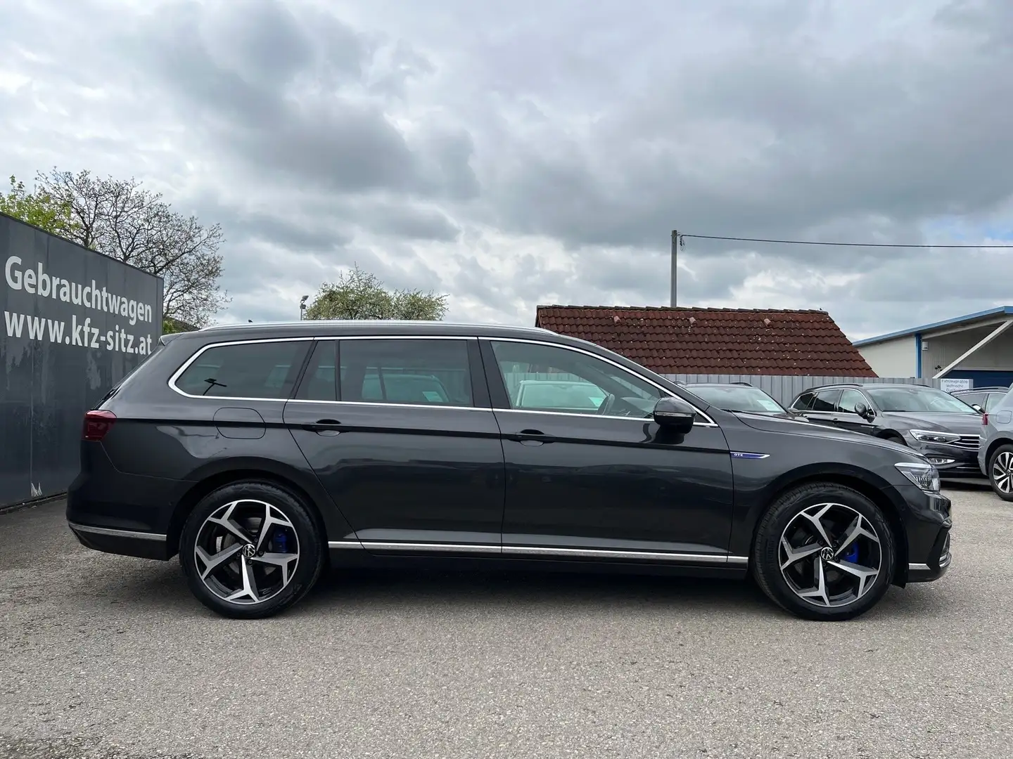 Volkswagen Passat Variant GTE 1,4 TSI PHEV DSG| NP € 65.000 Grau - 2