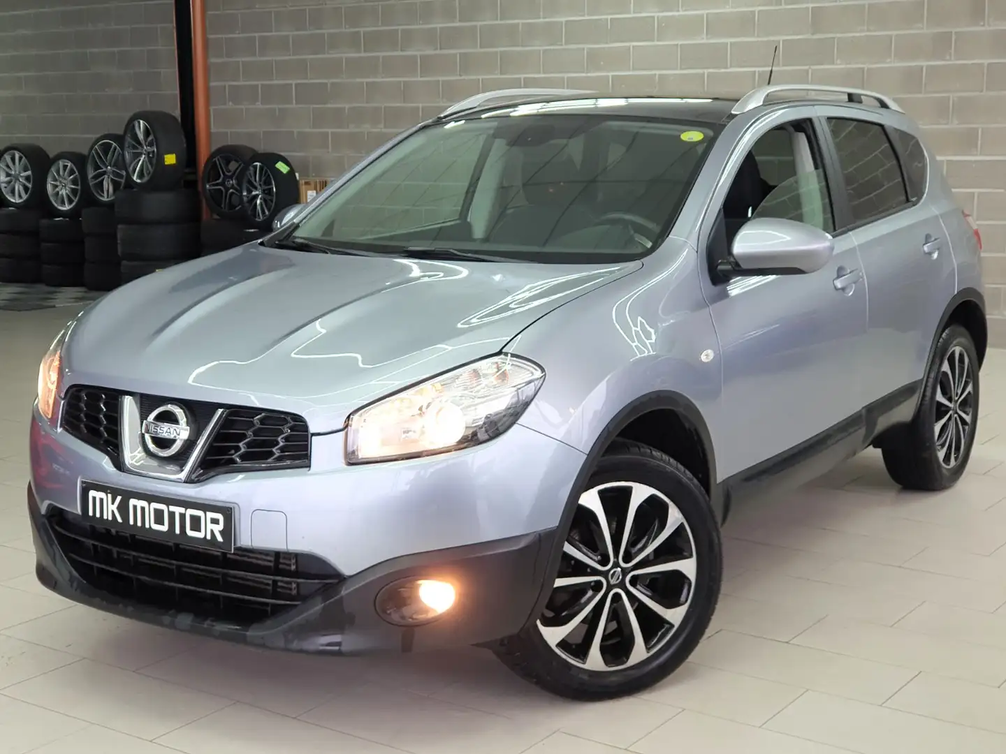 Nissan Qashqai 🟢1.6 DIESEL 131CV - FULL CARNET - TOIT PANO Grau - 1