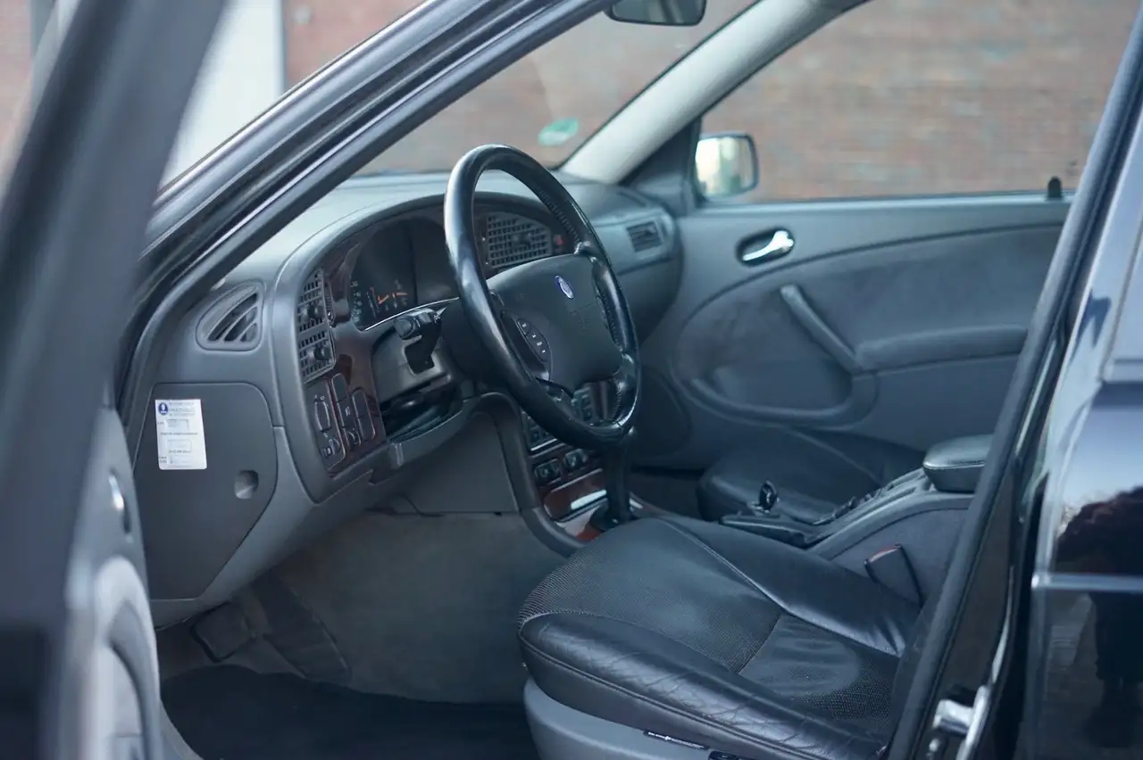 Saab 9-5 3.0t V6 | Nieuwe APK, nette staat, foto 7