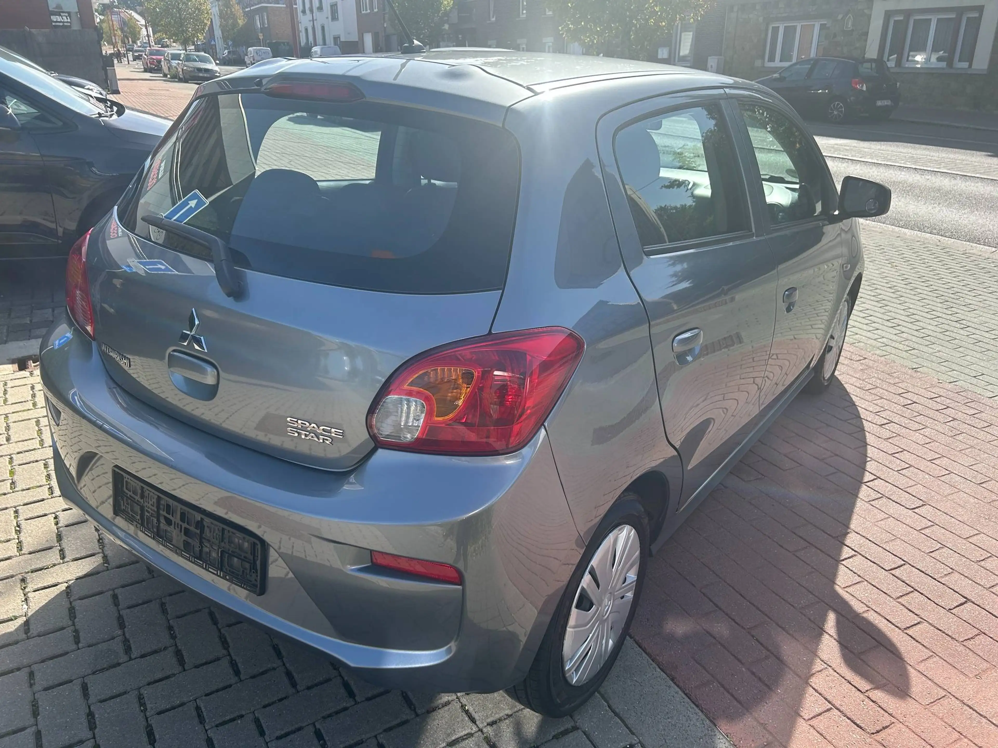 Mitsubishi Space Star Space Star 1.0i ClearTec Intro — photo 6