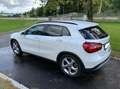 Mercedes-Benz GLA 200 d 4Matic 7G-DCT Urban - thumbnail 3