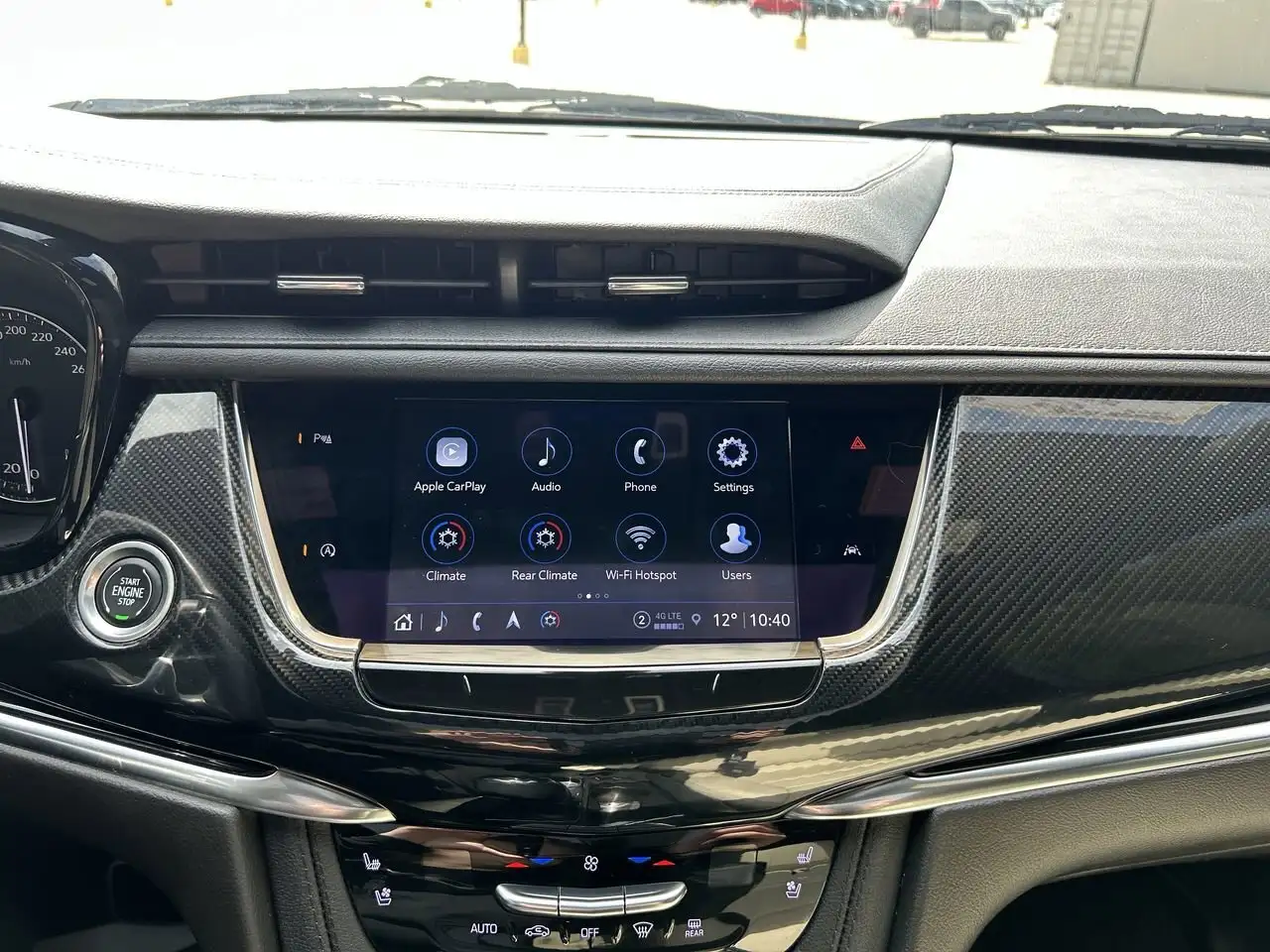 Cadillac XT6 снимка Cadillac XT6