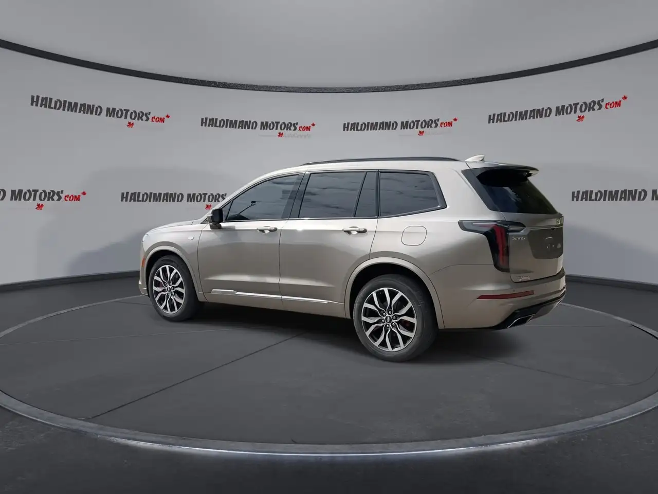 Cadillac XT6 снимка Cadillac XT6