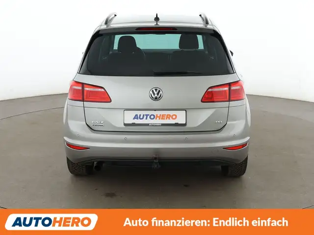 Volkswagen Golf Sportsvan view 5