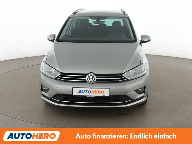 Volkswagen Golf Sportsvan view 9