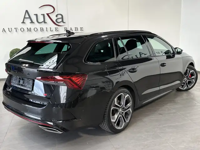 Skoda Octavia view 4