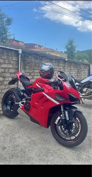 Ducati Panigale V4 - foto 4