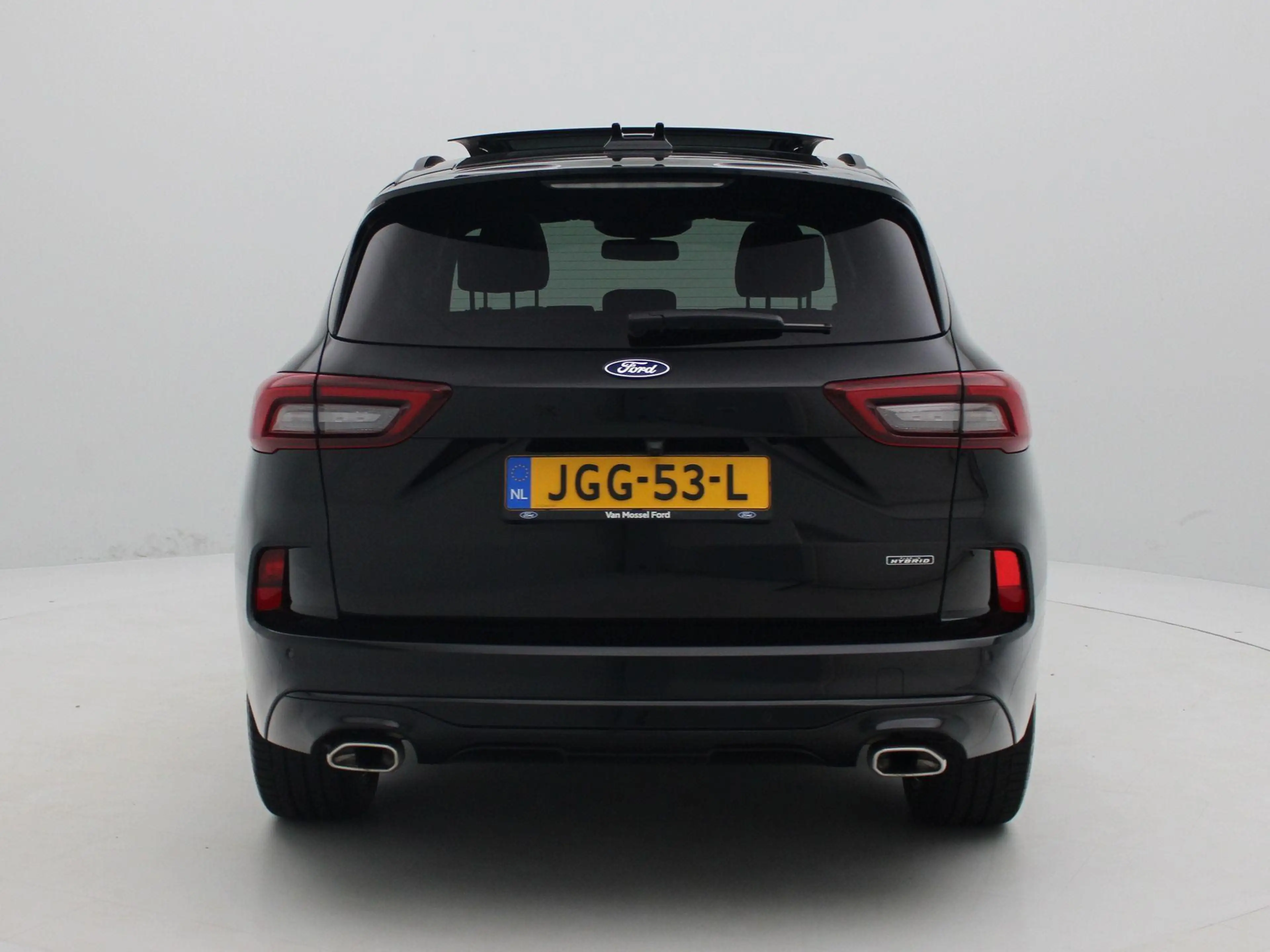 Ford Kuga 2.5 PHEV ST-Line X — photo 5