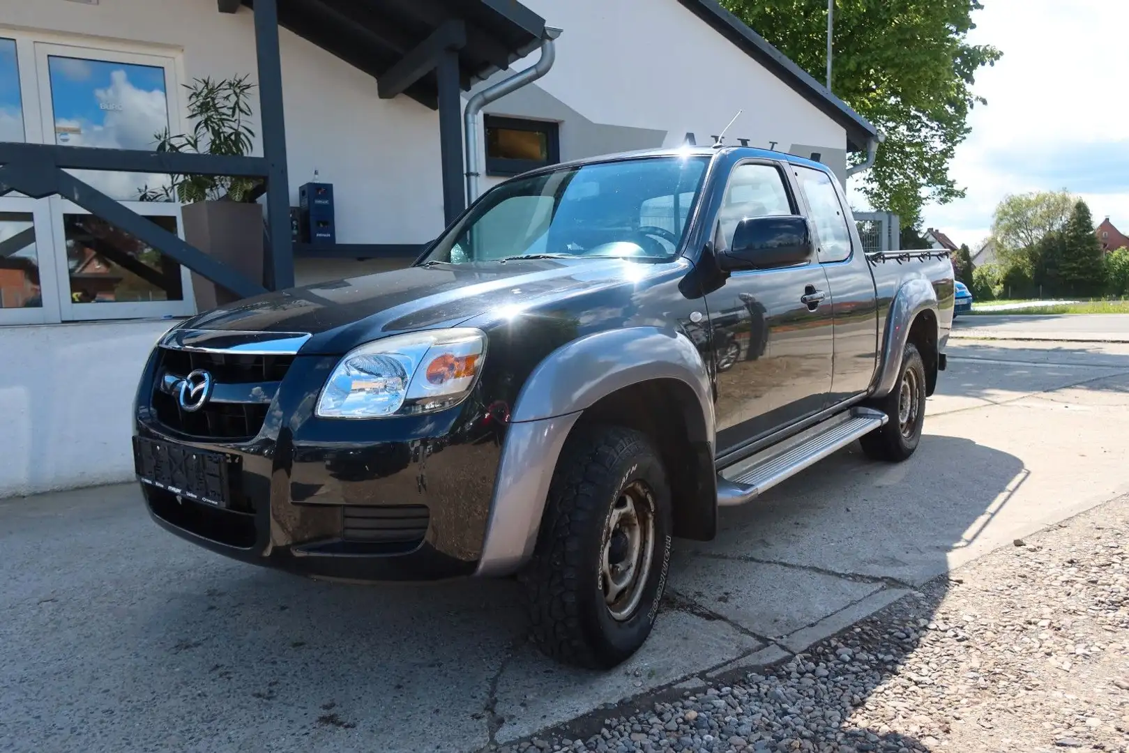 Mazda BT-50 L-Cab Midlands|2.5 TD|Klima|4WD|Allrad| Schwarz - 1