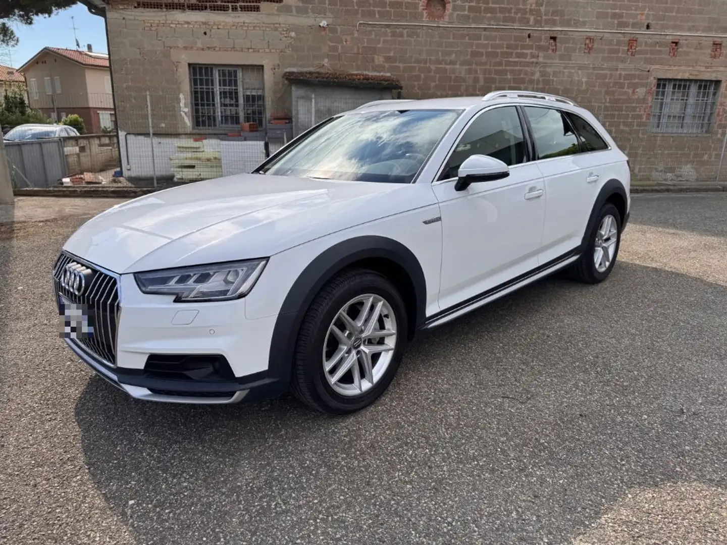 Audi A4 allroad 2.0 TDI 190 CV Stronic Uniprop. ufficiale Blanc - 1