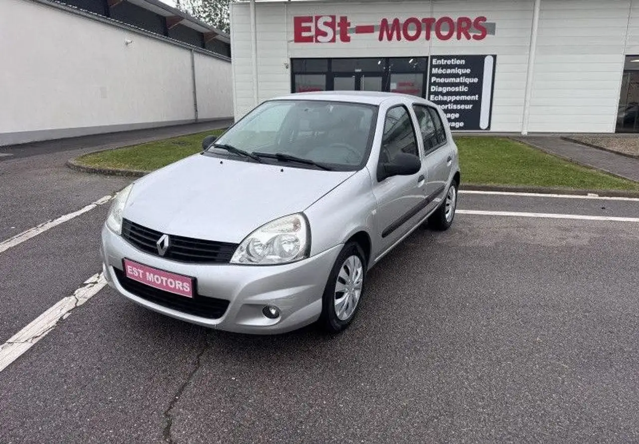 Renault Clio II CAMPUS 1.5 DCI 5P GARANTIE 12 MOIS