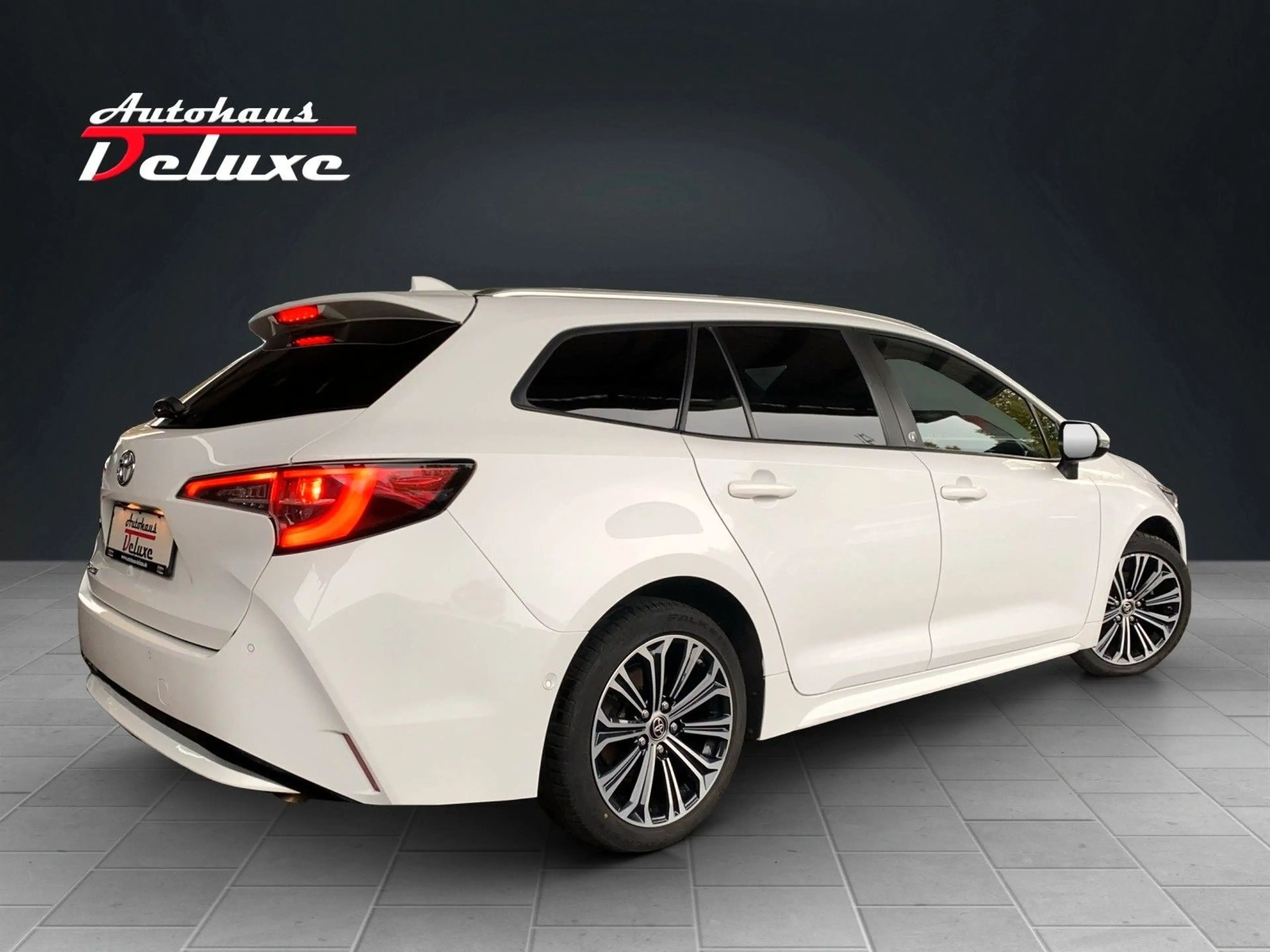 Toyota Corolla TOURING SPORTS TEAM D NAVI-KAMERA-LED — photo 7