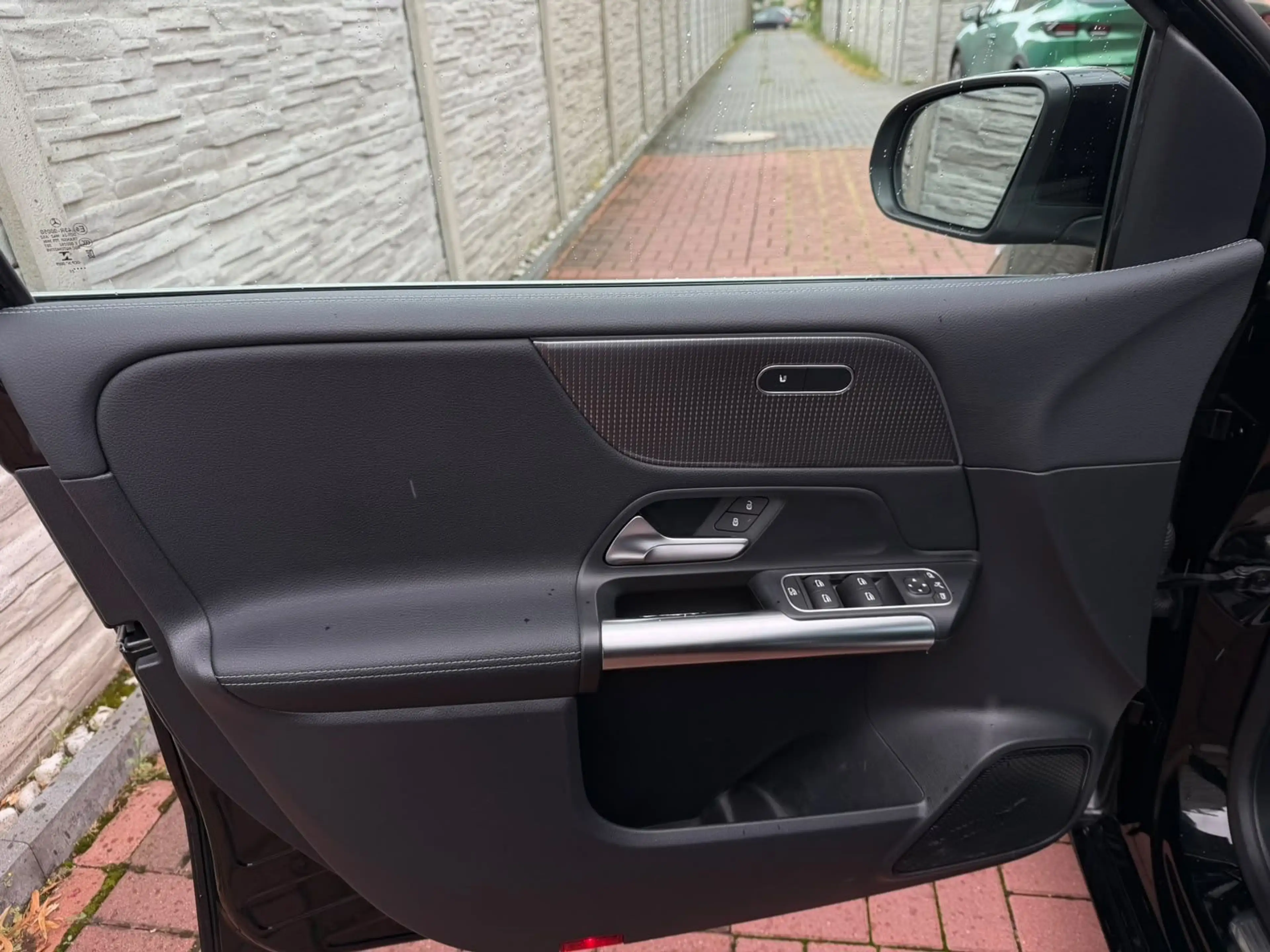 Mercedes-Benz B 200 Edition 19 AUT+AMBIENTE+NAVI+LED — photo 14