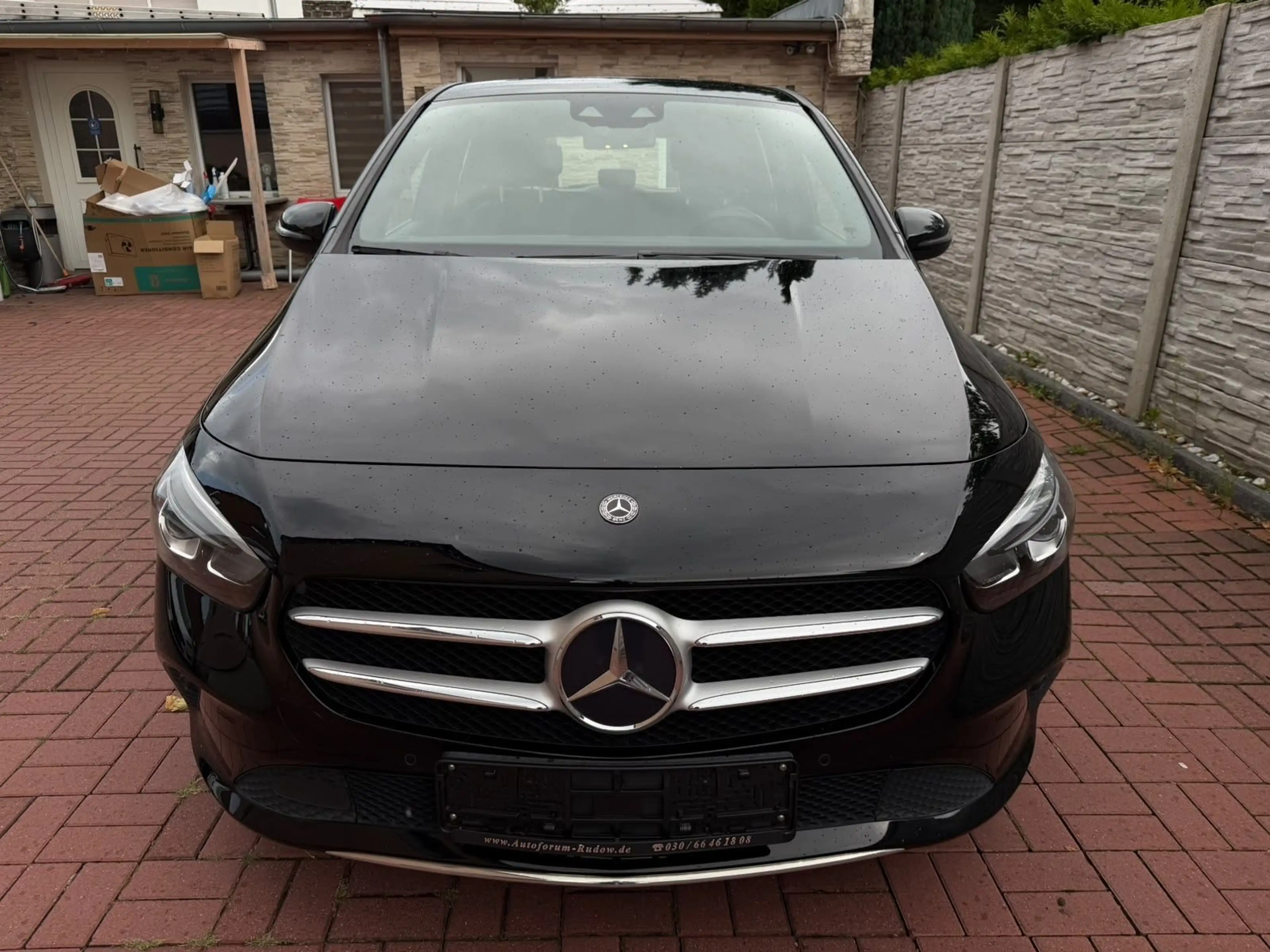 Mercedes-Benz B 200 Edition 19 AUT+AMBIENTE+NAVI+LED — photo 2