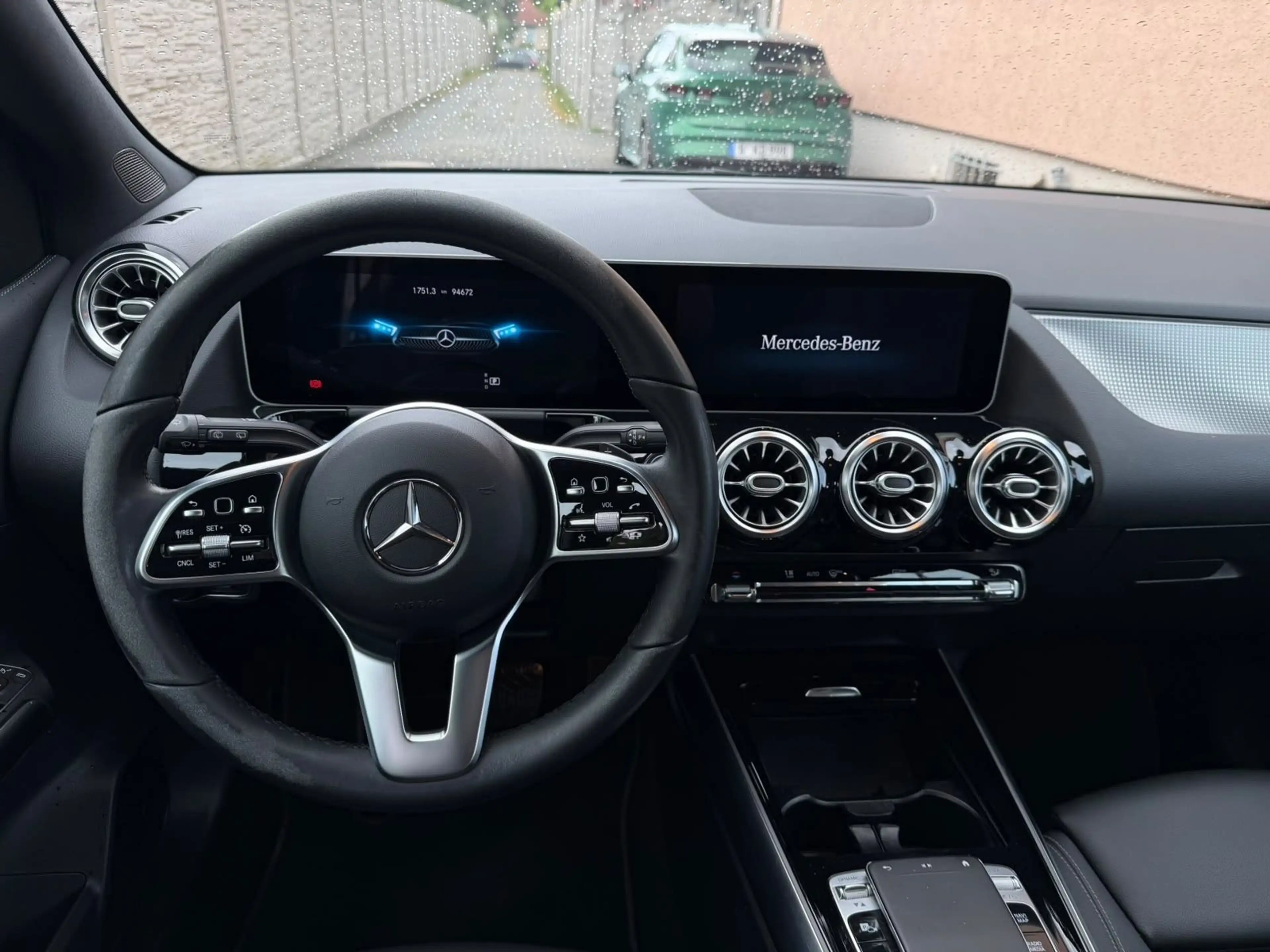 Mercedes-Benz B 200 Edition 19 AUT+AMBIENTE+NAVI+LED — photo 9