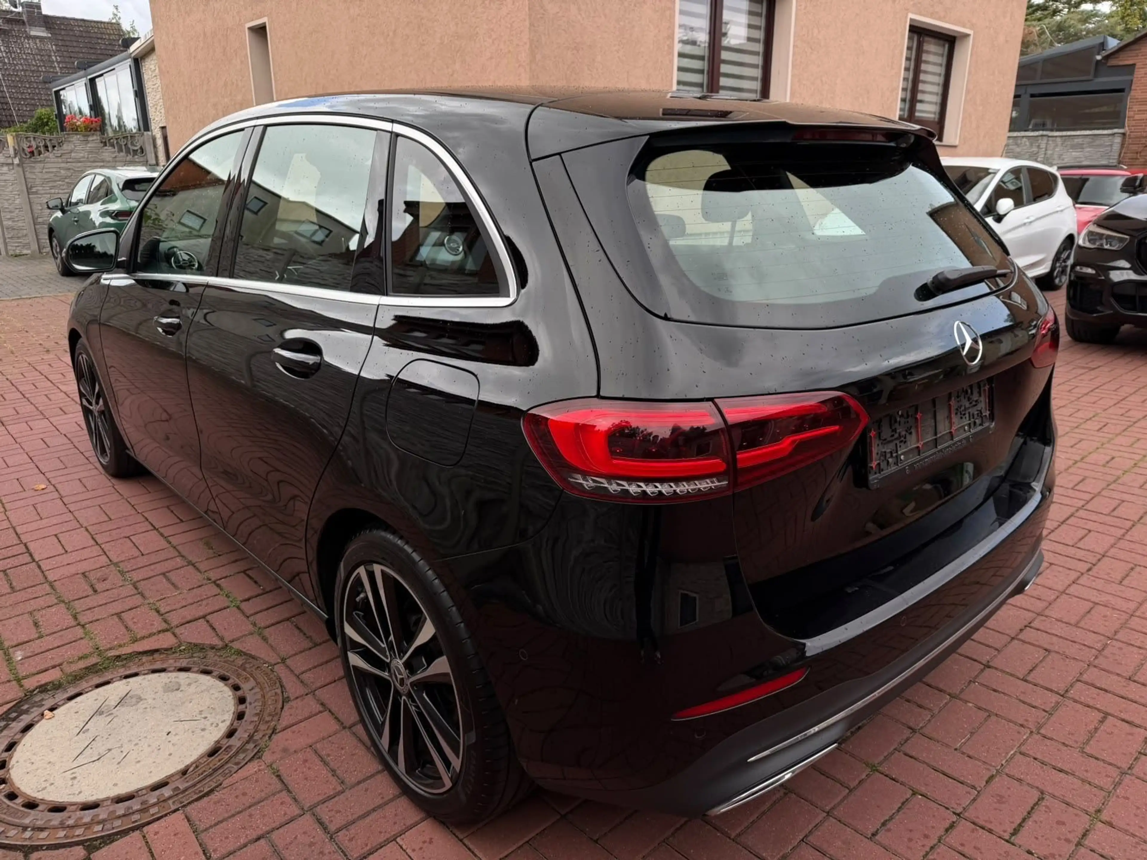 Mercedes-Benz B 200 Edition 19 AUT+AMBIENTE+NAVI+LED — photo 6