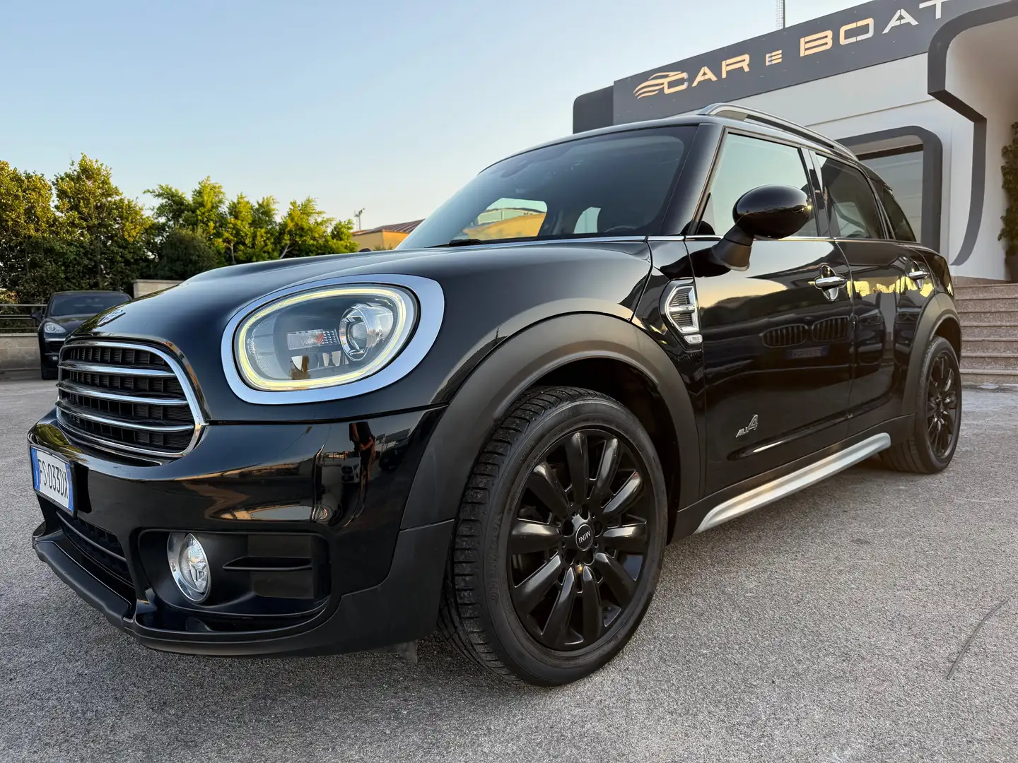 MINI Cooper D Countryman Mini Countryman F60 2017 2.0 all4 auto Noir - 2