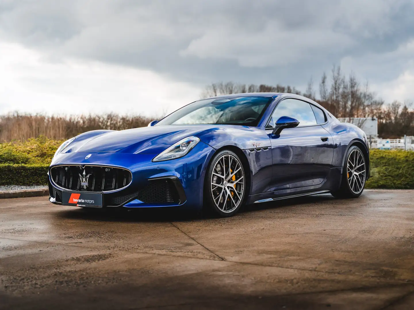 Maserati GranTurismo Trofeo / Blu Emozione / Design Pack / Sonus Faber Blue - 2