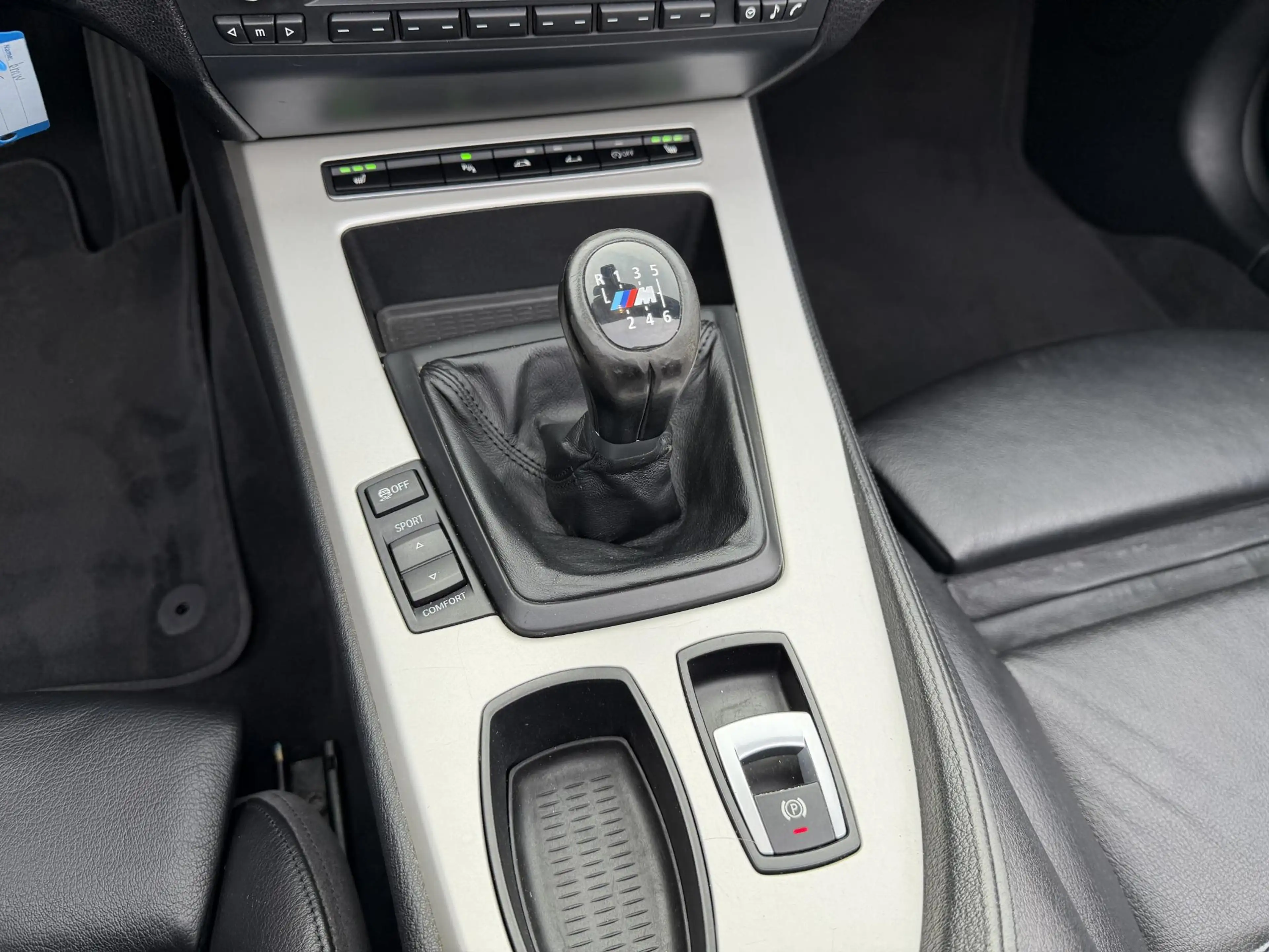 BMW Z4 Roadster sDrive20i — photo 20