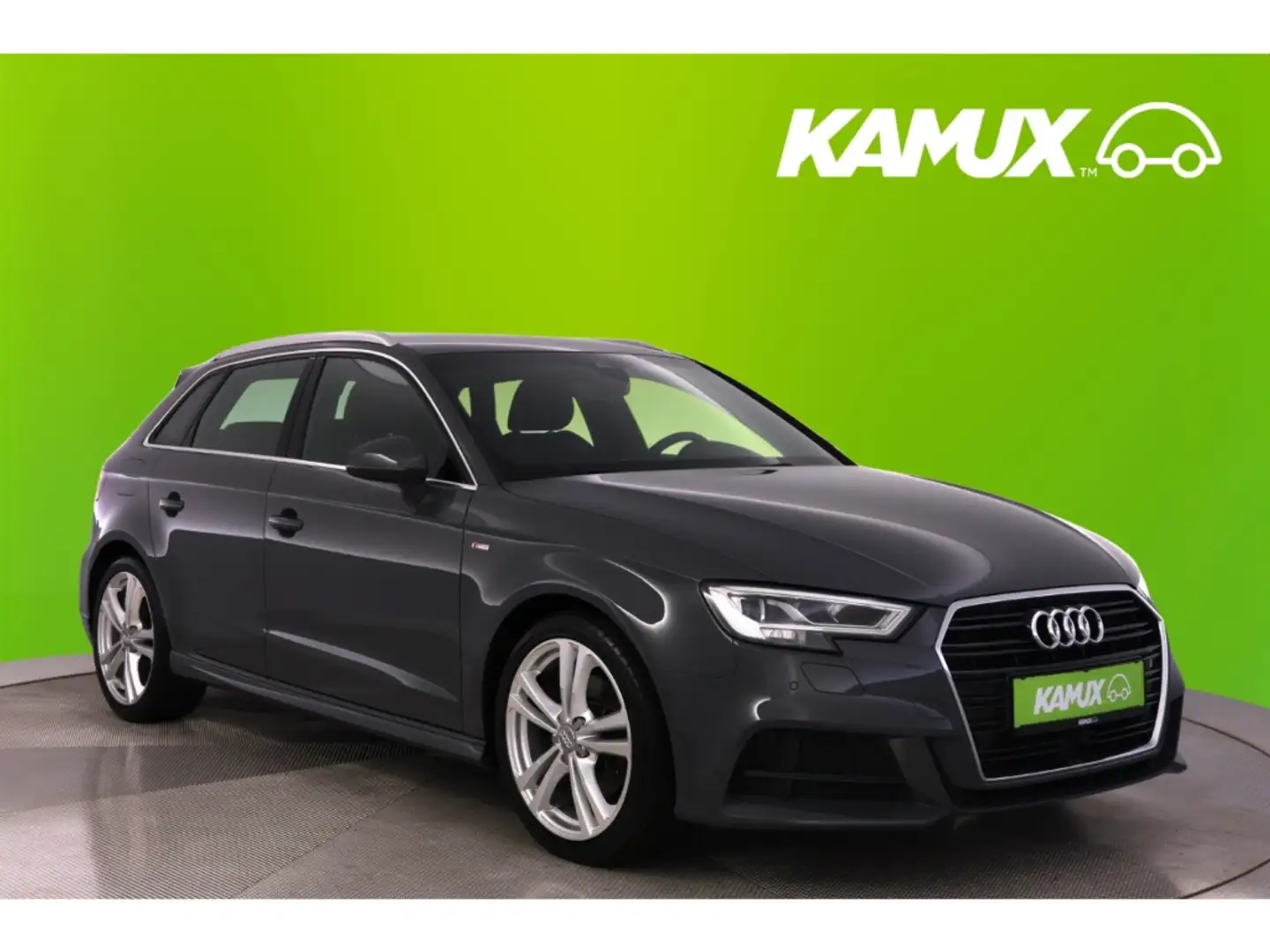 Audi A3 40TFSI quattro Sb S-tronic S-Line+LED+PDC Grijs - 1