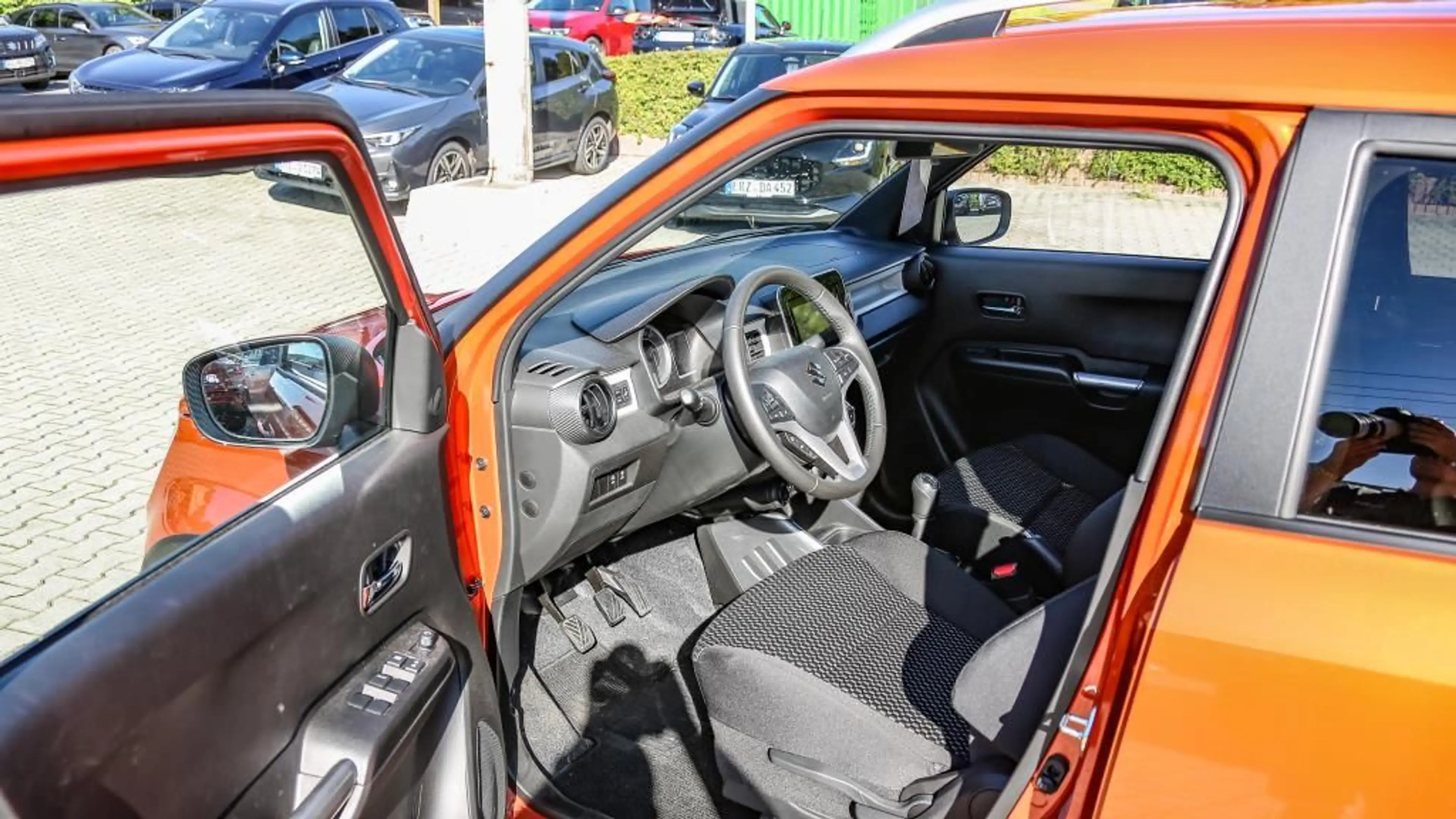 Suzuki Ignis IGNIS COMFORT+ ALLGRIP HYBRID LED+SHZ+NAVI — photo 8