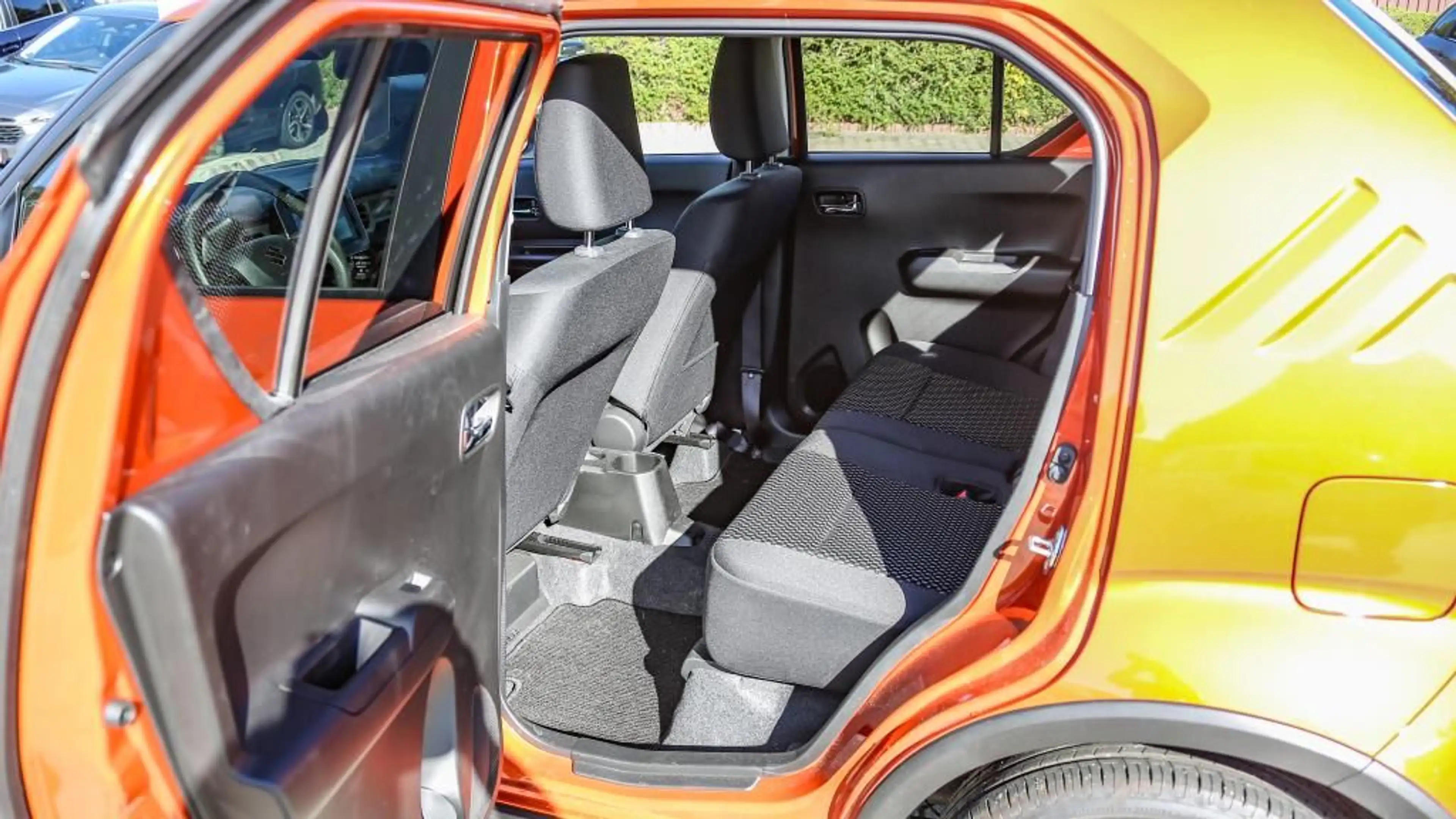 Suzuki Ignis IGNIS COMFORT+ ALLGRIP HYBRID LED+SHZ+NAVI — photo 7