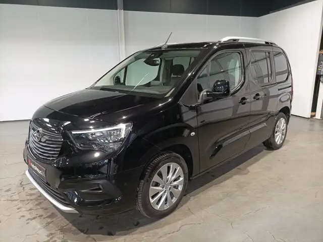 Opel Combo Life view 3