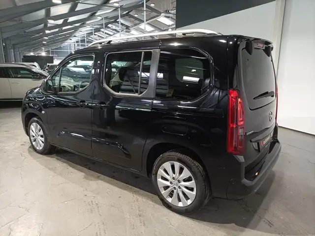 Opel Combo Life view 4