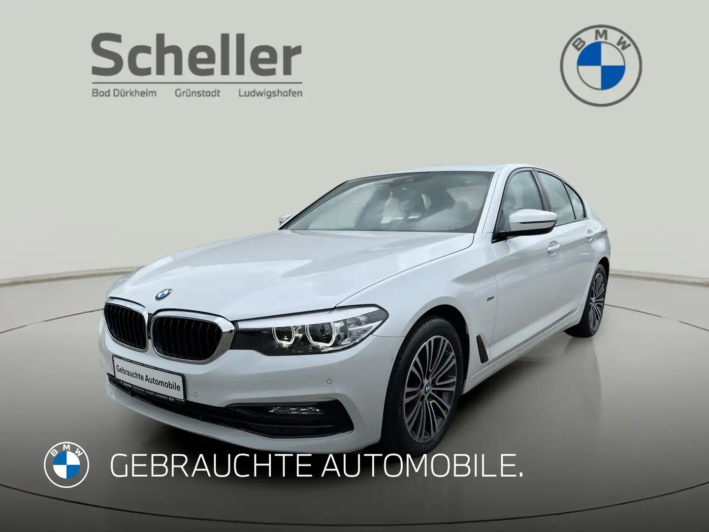 BMW 530 i A Sport Line Head-Up LED RFK Navi Bus. Shz Weiß - 1