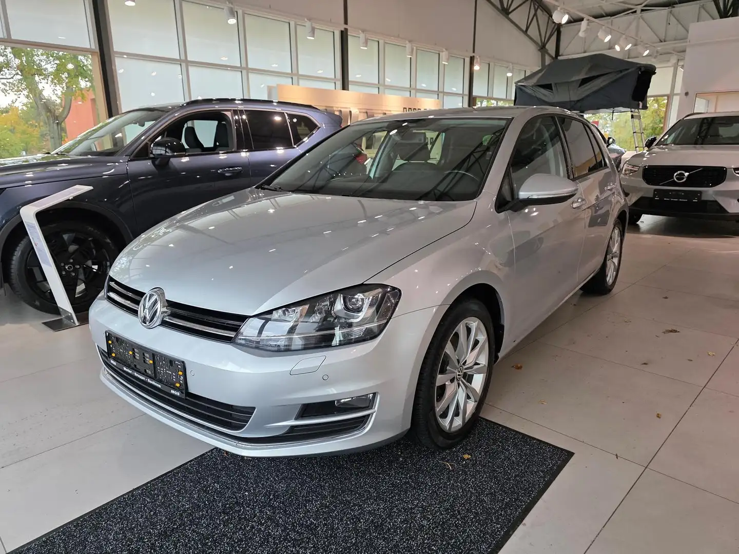 Volkswagen Golf 1.4 TSI Highline Silber - 2