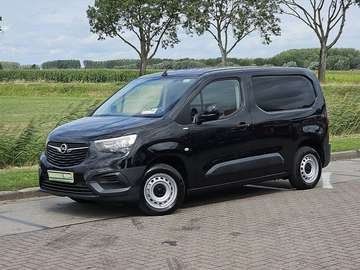 1.5D L1H1 Edition Navi, Euro6, NAP, Airco, 3-Zits,